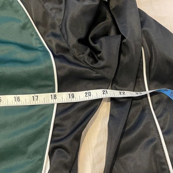 ZOE Athletics Full Zip Wam Up Jacket - L - Picture 2 of 7